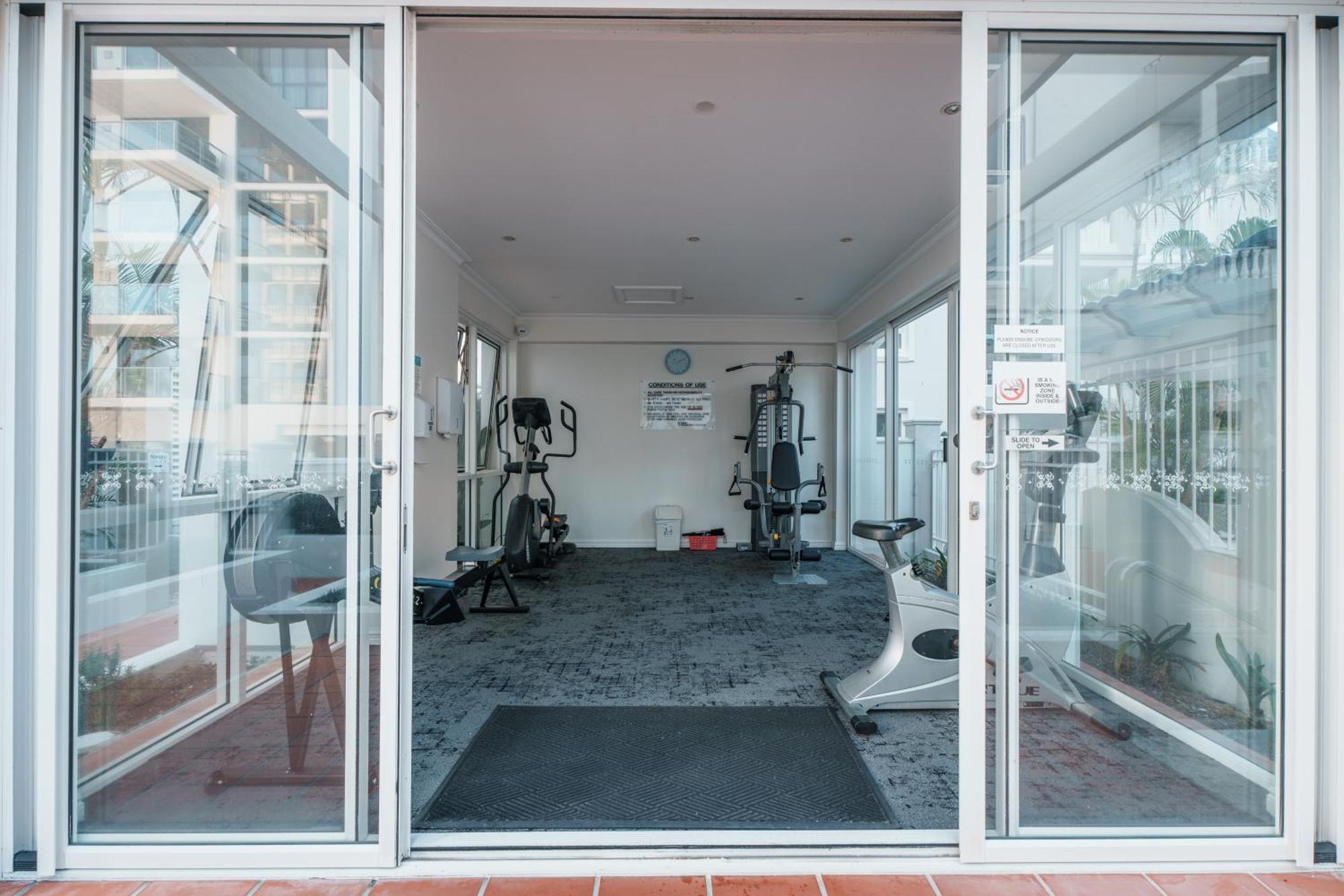 La Grande Apartments Gold Coast Luaran gambar